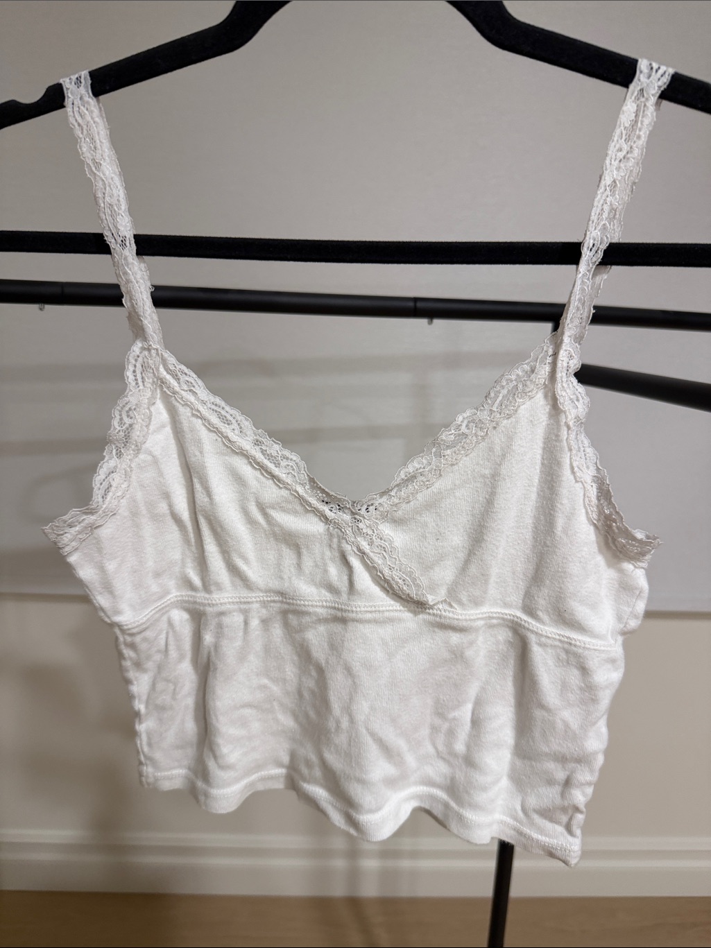 Brandy Melville White Lace Trim Cami